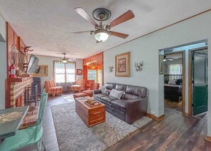 TV connectée, cheminée, imprimantes