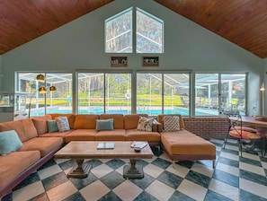 Smart TV, fireplace, printers - Groups Hot Tub 4b 4b Private Fun (Tallahassee)