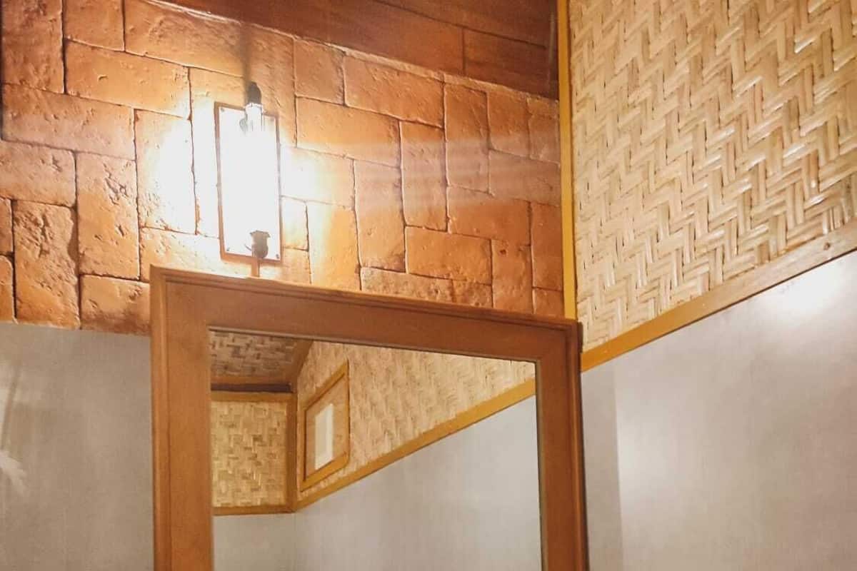 Vila standard, 1 cama Queen, vista para o jardim | Banheiro | Toalhas de banho 
