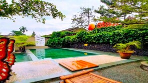 Outdoor pool - Andung Andung Villa and Resto (Banyuwangi)