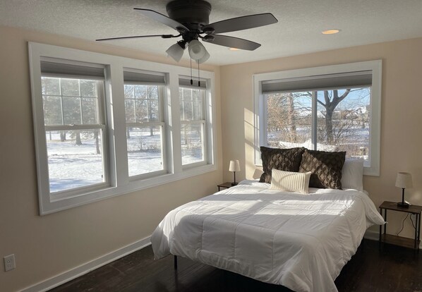 2 bedrooms, iron/ironing board, free WiFi, bed sheets