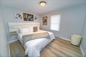 2 Schlafzimmer, Schreibtisch, Bügeleisen/Bügelbrett, WLAN