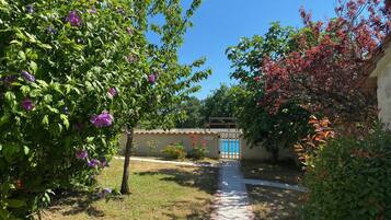 Enceinte de lâhĂ©bergement