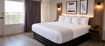 호손 익스텐디드 스테이, 윈덤 페이엣빌