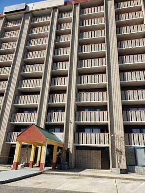 Front of property - Hawthorn Extended Stay by Wyndham Fayetteville (Fayetteville)