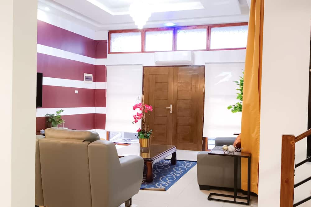 Laciaville Resort Hotel