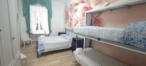Family Room, Private Bathroom (2 Orchidea) | Egyptian cotton sheets, premium bedding, down duvets, memory-foam beds - Maria in Vaticano (Rome)