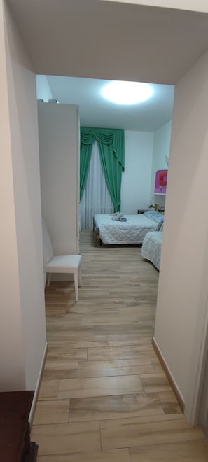 Family Room, Private Bathroom (1 Magnolia) | Egyptian cotton sheets, premium bedding, down comforters