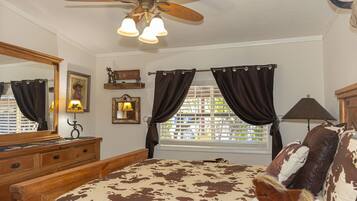 2 chambres, fer et planche Ă repasser, lit parapluie, Wi-Fi gratuit