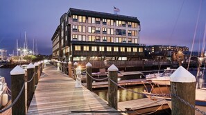 Marina - Water Front Condo - Newport Harbor (Newport)