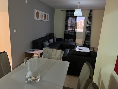 Comfortable family apartment 5 minutes from Albano airport
