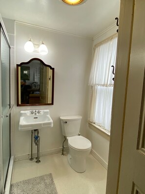 Shower, towels, soap, shampoo