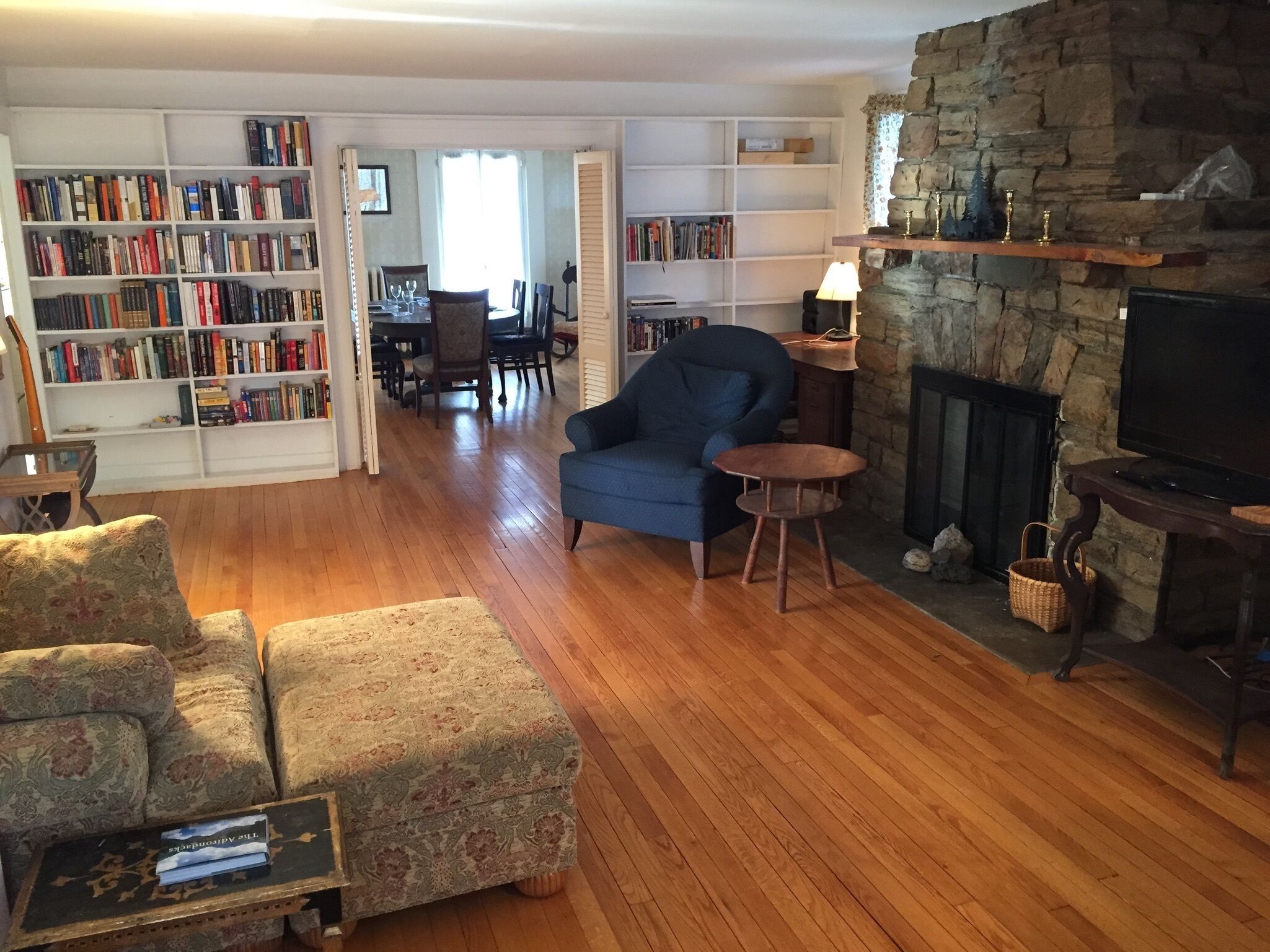 Smart-TV, Bücher, Drucker