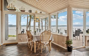 Dining - 3 bedroom awesome home in Børkop (Børkop)