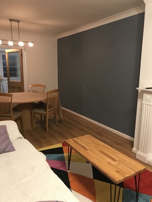 2 habitaciones y ropa de cama 