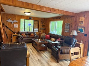 Smart TV, video games, DVD player, books