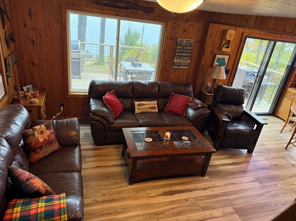 Smart TV, video games, DVD player, books