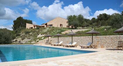 Son Pages - two exclusive houses with sea views, large pool, fully air-conditioned