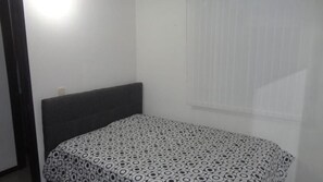 2 bedrooms, blackout drapes, iron/ironing board, free WiFi
