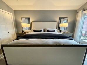 4 bedrooms, desk, iron/ironing board, travel cot