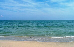 A beach with calm sea and clear sky. - Lovely home in Wohlenberg with WiFi (Wohlenberg)