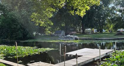 3 bedroom 2 bath renovated A frame on channel to Kuhn lake and the Barbee Chain