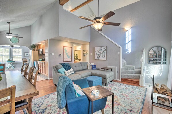 Smart TV, fireplace, video games, DVD player