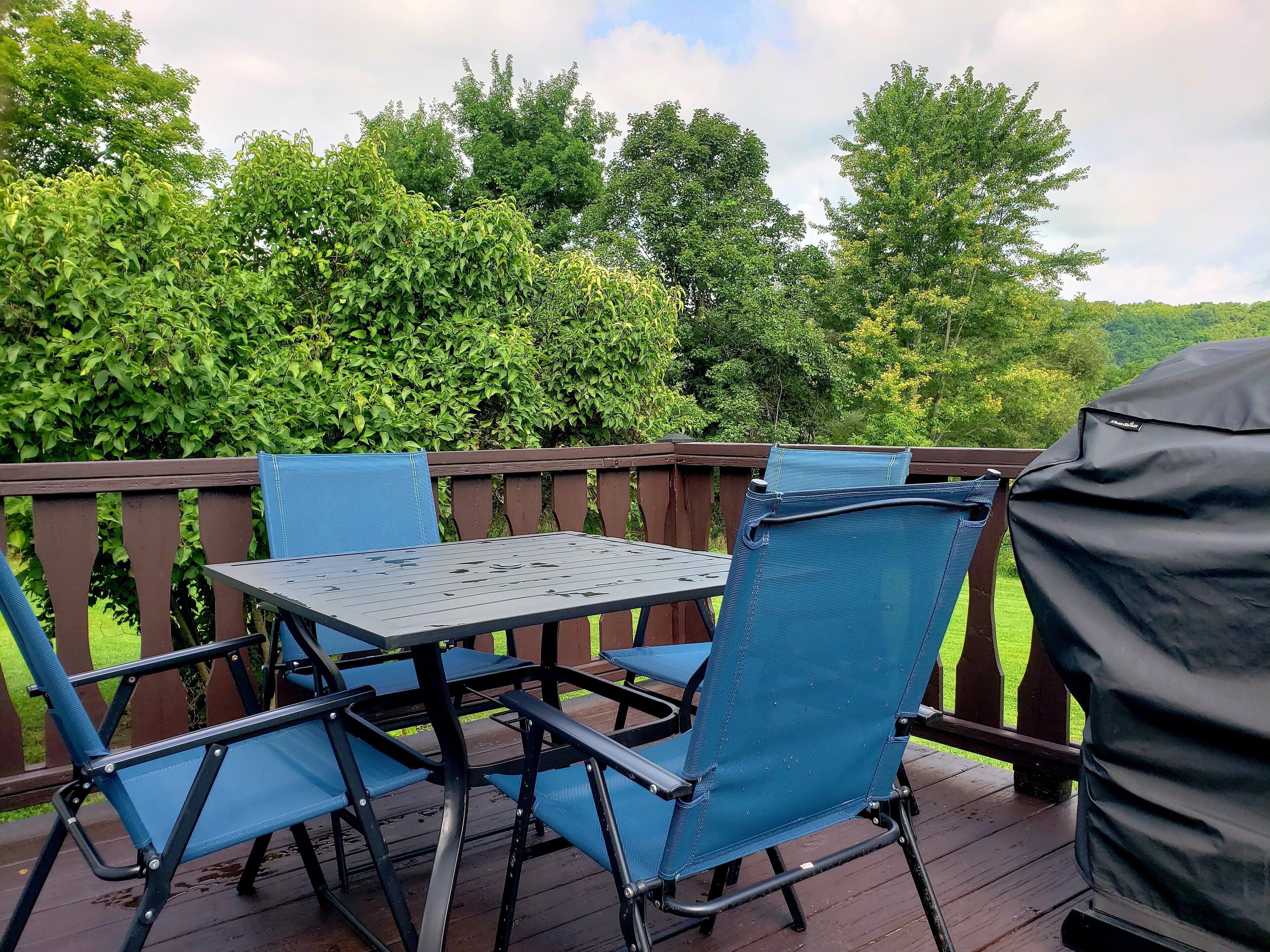 屋外ダイニングエリア