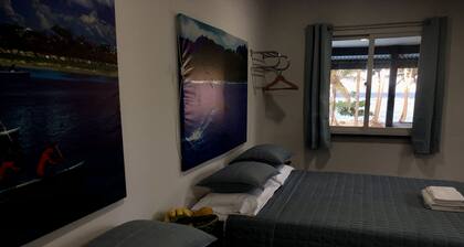 Island Hopper Hotel
