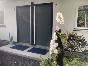 Exterior - Island Hopper Hotel (Kosrae)