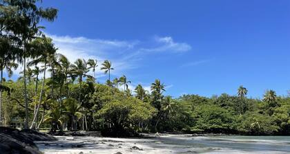 Kaloli Point retreat 3 blocks from the ocean and minutes to Shipman Beach trail!