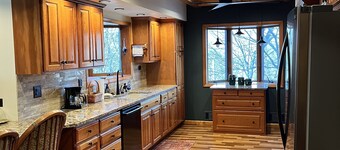 Large, beautiful home-close to PSU!