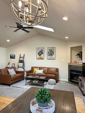 Smart TV, fireplace, DVD player, books