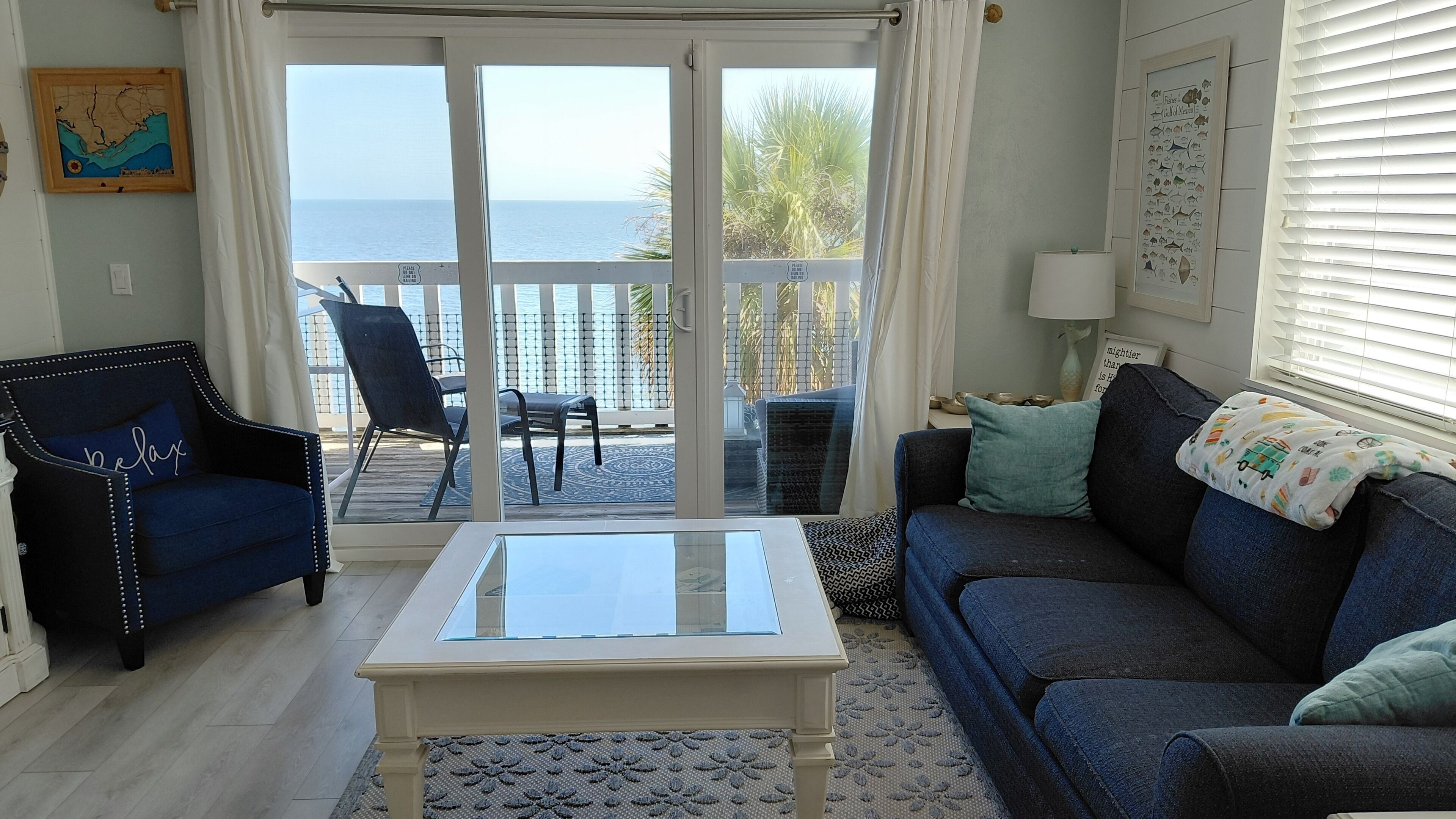 智能电视、书、打印机