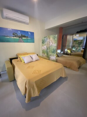 1 chambre, fer et planche Ă repasser, Wi-Fi gratuit, draps fournis