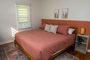 3 bedrooms, WiFi, bed sheets
