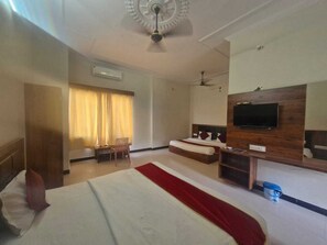 Family Twin Room