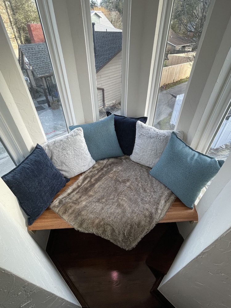 Biergarten Castle The Heart of Blowing Rock Blowing Rock Vrbo