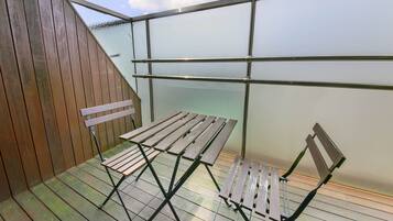 Deluxe Double Room | Terrace/patio
