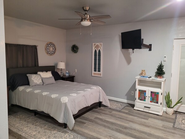 1 Schlafzimmer, Bügeleisen/Bügelbrett, WLAN, Bettwäsche