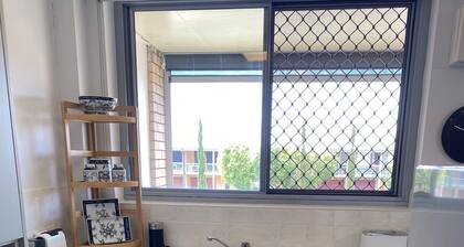 Bribie Island | Pool & 100 metres to Bongaree Beach and Shops