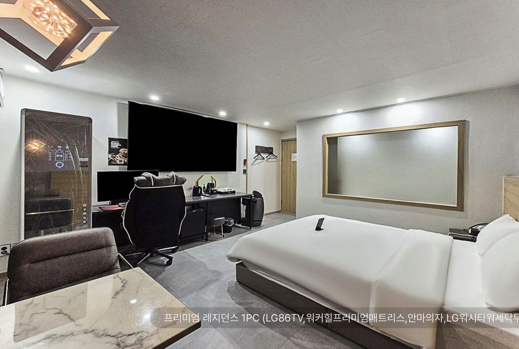 Hypo-allergenic bedding, individually decorated, individually furnished