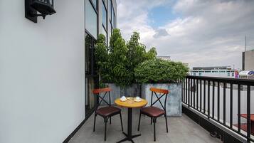 Habitación doble Deluxe | Balcón