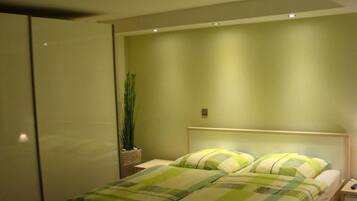 1 makuuhuone, ilmainen Wi-Fi, vuodevaatteet