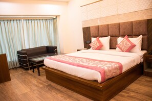 Premium Room - Sohana Palace (New Delhi)