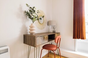 Comfort Apartment | 1 bedroom, iron/ironing board, free WiFi, bed sheets - Beautiful Euston I (London)