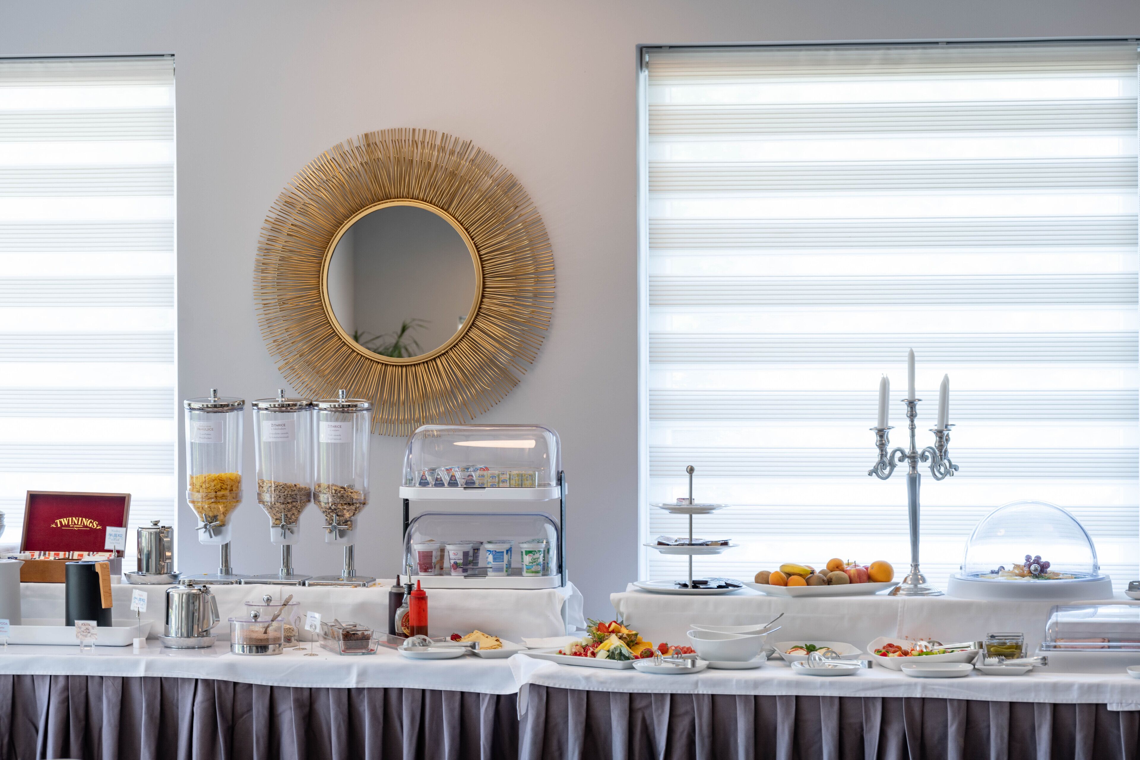 Free daily continental breakfast