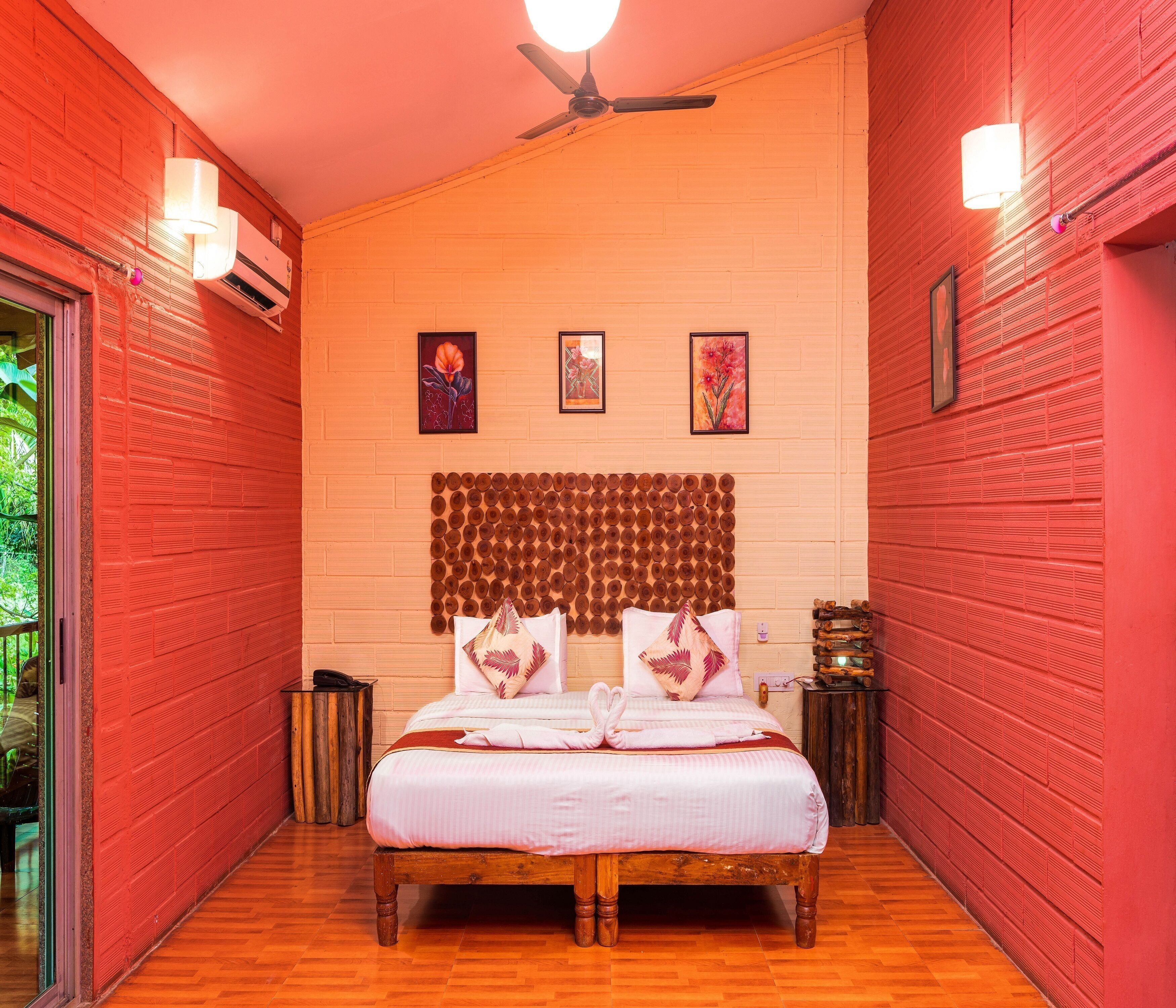 Rollaway beds, bed sheets