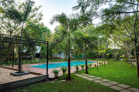 Seasonal outdoor pool