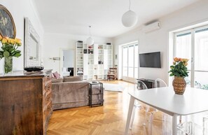 تلفزيون ذكي